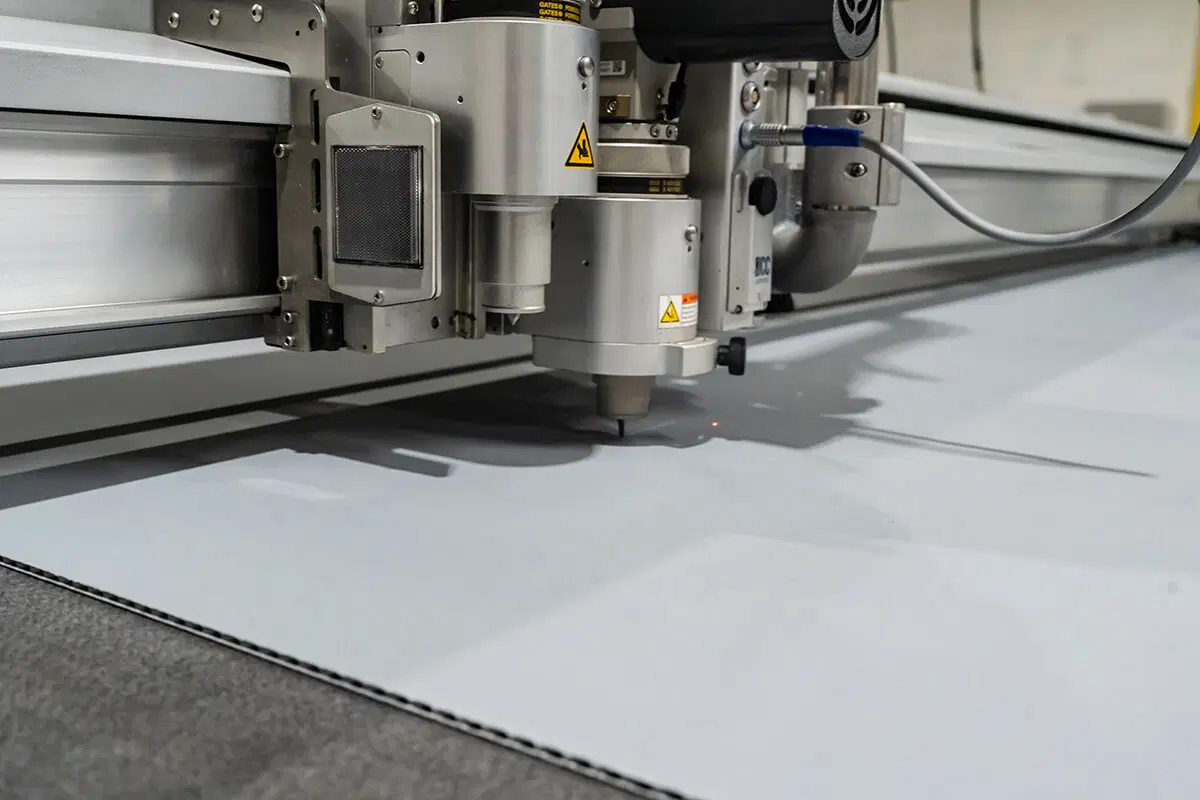 Custom trailer wrap for Petentilt